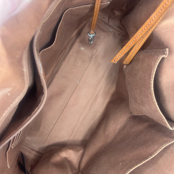 Fossil Felicity Tote with colorful Orange, Pink and green geometric accents - Picture 6 of 6